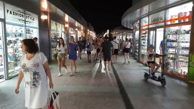 АНАПА - ШОК - СКОЛЬКО НАРОДА! ВЕЧЕРНИЙ СТРИМ! смотреть онлайн