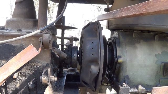 Соединение двигателя и КПП при помощи самодельного сцепления смотреть онлайн