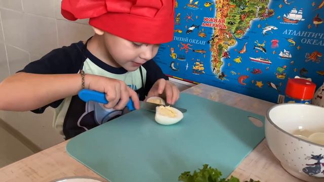 Простой салат 🥗 «Кораблики» смотреть онлайн