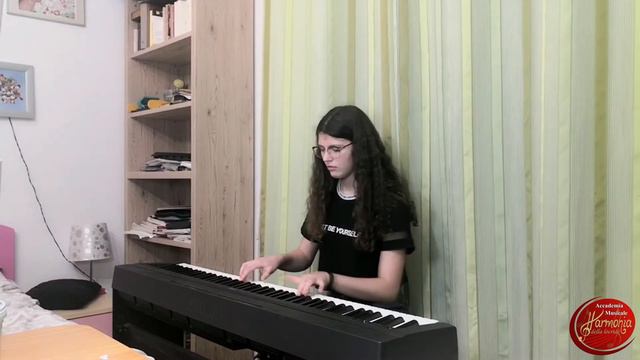 Delia Panetta - River flows in you смотреть онлайн