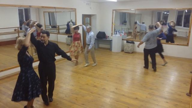 Фигурный вальс (малый). Первый раз танцуем вместе смотреть онлайн