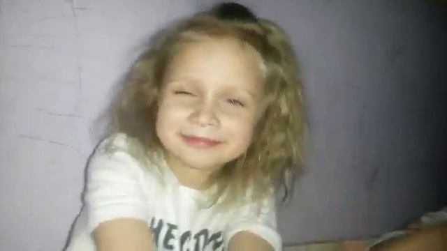 Что такое красота??? )), вам расскажет Варвара)) смотреть онлайн