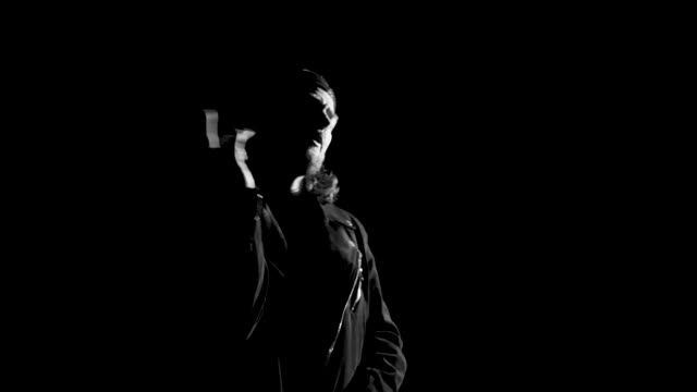Igorilla & Peepz — Więzi ft. Mokebe, Jarecki (video) смотреть онлайн