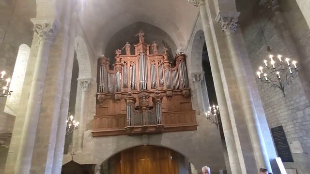 Basilika St-Nazaire-St-Celse смотреть онлайн