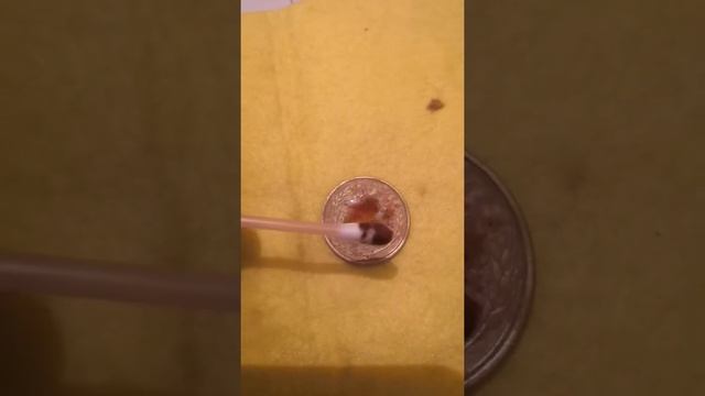 Чистка монет от красных пятен.