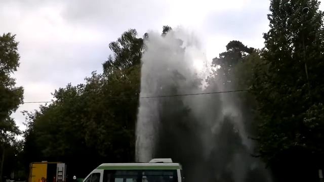 A New Fountain In Moscow_Новый фонтан в Москве.mp4