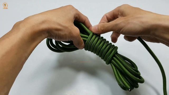 How To Coil A Rope - The PROPERLY Way To Coil Rope #3 @9DIYCrafts