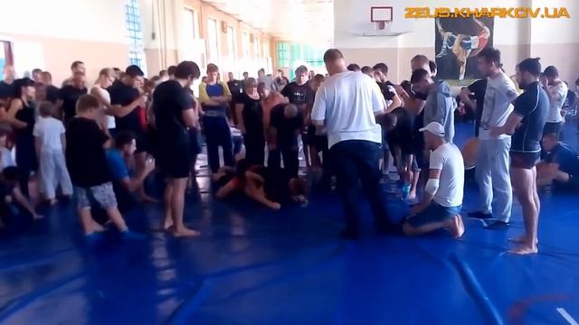 Усатенко Максим (БК ZEUS) vs. Евтушенко Ярослав смотреть онлайн