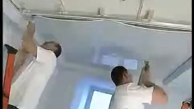 Монтаж натяжного потолка смотреть онлайн