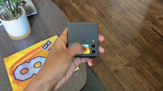 Galaxy Z Flip 4 Review: 1 Week Later! смотреть онлайн
