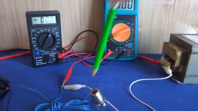 ⚡ Трансформатор МОТ включен наоборот ⚡ Каковы его параметры смотреть онлайн