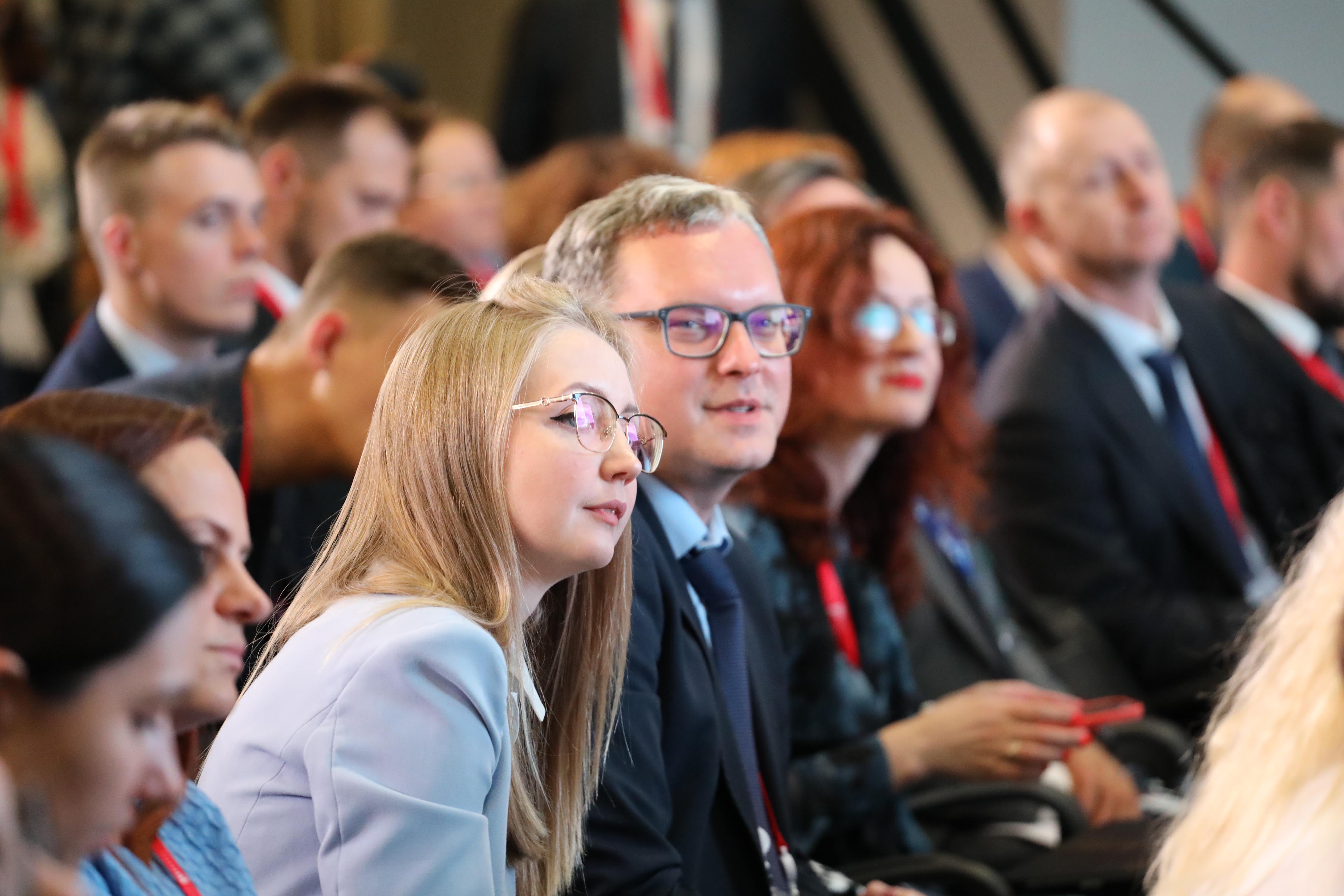 Неделя финансовой грамотности на Московском урбанистическом форуме? смотреть онлайн