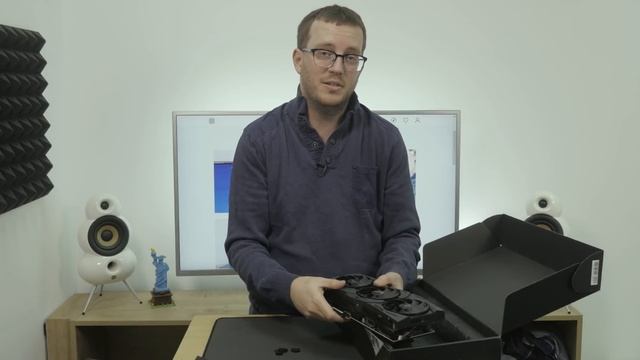 מה בקרטון: Asus ROG Strix GEFORCE RTX 2080 TI 011 OC Gaming смотреть онлайн