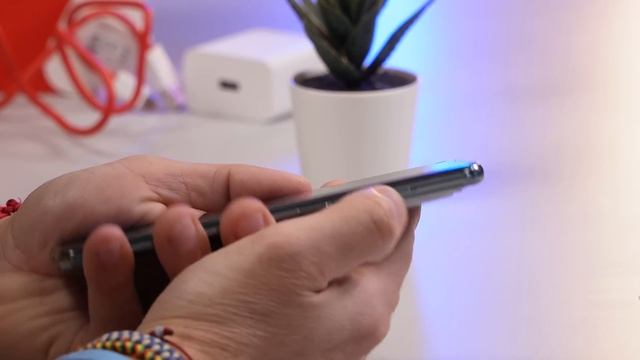 TryMe NOW: OnePlus 11 смотреть онлайн