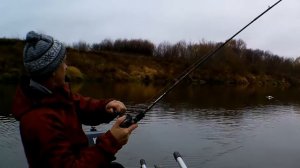 КАК ЛОВИТЬ ЩУКУ, ловля щуки на реке. рыбалка на джиг спининг в коряжнике,на приманки из силикона.