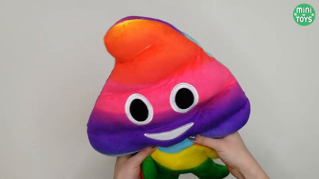 Мягкая игрушка "Радужный человек-какашка" смотреть онлайн