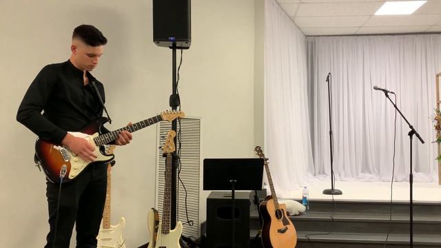 Eddie Sedlovskyy playing careless whisper at a wedding смотреть онлайн