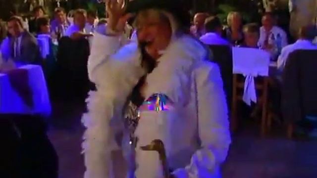 L'Orangerie D'ARAMIS смотреть онлайн