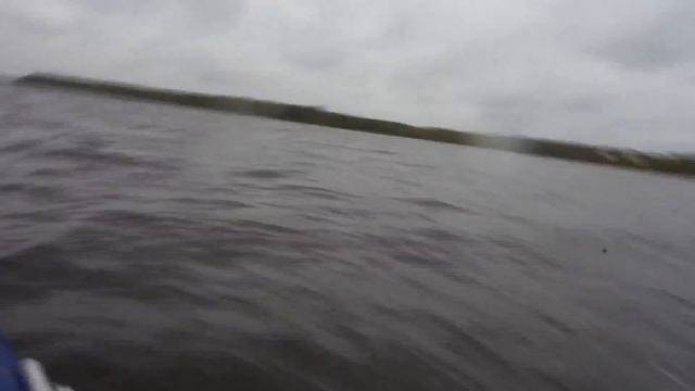 Катамаран Валдай-4 на водохранилище смотреть онлайн