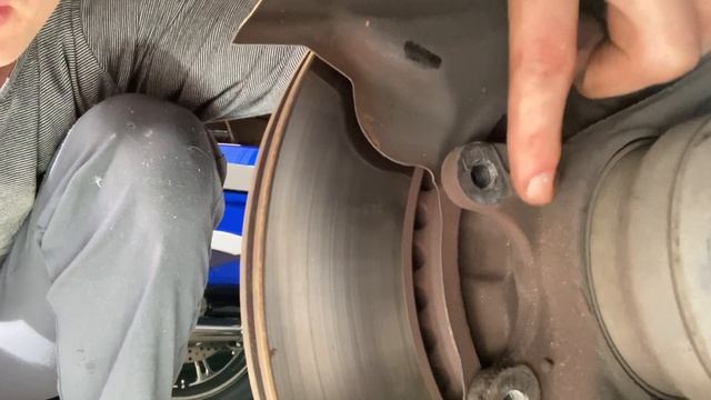 C55 AMG GETS BIG FACTORY REAR BRAKE KIT смотреть онлайн