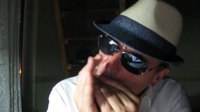 Henry Mancini - Moon River cover on harmonica смотреть онлайн