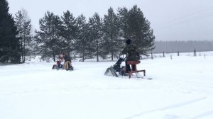 мотоблок на гусеницах зимой