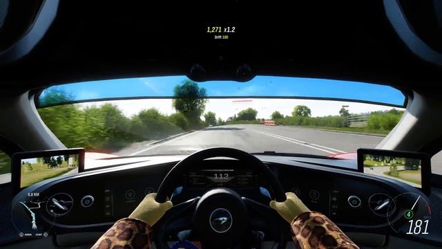 Forza Horizon 4 - 2019 McLaren Speedtail - Car Show Speed Jump Crash Test . 4K 60fps.