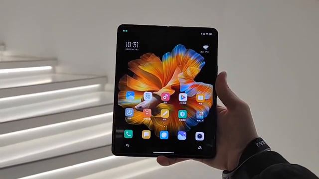 #MiMIXFOLD hands on! First Look OFFICIAL смотреть онлайн