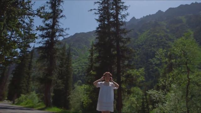 Айым Айылчиева(АИМА) - АК БАТА (Жолдошбек Мамажанов) смотреть онлайн