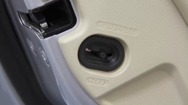 2023 INFINITI Q50 - Child Safety Rear Door Locks смотреть онлайн