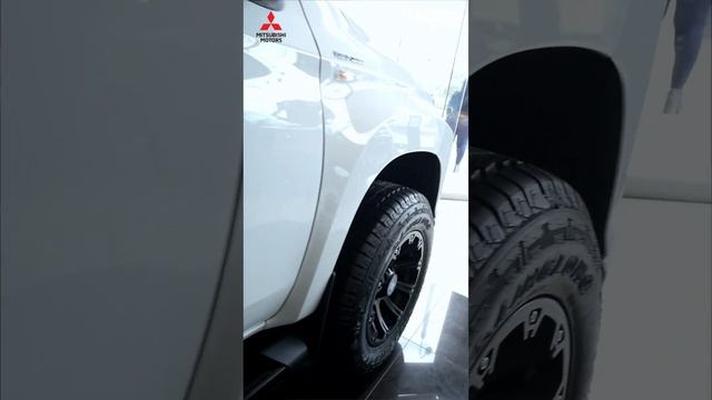 L200 MITSUBISHI 1MIN GRACIAS A @wigomotors смотреть онлайн