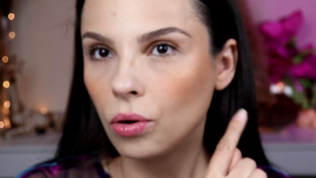 ÚLTIMAS COMPRAS: bronzer cremoso, blush laranjão e paleta Norvina Pro Vol. 4! #DONDOCATODODIA смотреть онлайн