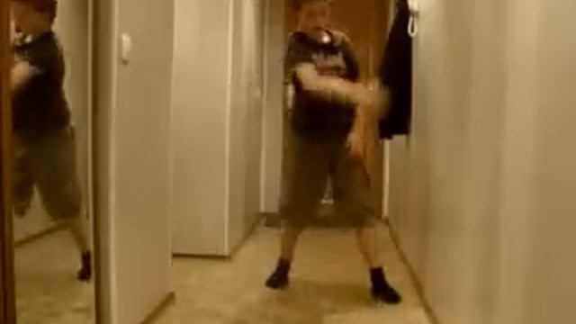брейк верхний брейк,нижний техно,робот электрик бугги,малой,dance смотреть онлайн