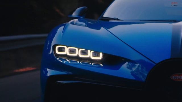 Bugatti Chiron Pur Sport and Chiron Sport Customer Test Drives смотреть онлайн