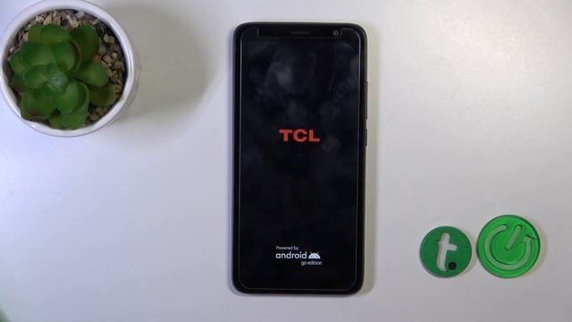 How to TURN ON TCL 403? First Start of TCL Smartphone? Check how to Boot ON Android System! смотреть онлайн