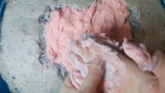 ASMR I С ДНЕМ СВЯТОГО ВАЛЕНТИНА ❣️❣️❣️ Мыльная хрустящая корочка I HAPPY VALENTINE'S DAY! MUSHY SOA смотреть онлайн