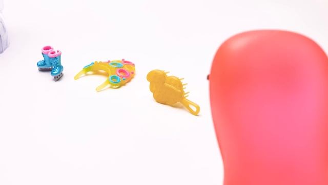 Распаковка куколок Hairdorables с самыми длинными волосами