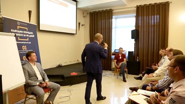 Искусственный интеллект в продажах или хороший маркетолог и продавец? смотреть онлайн