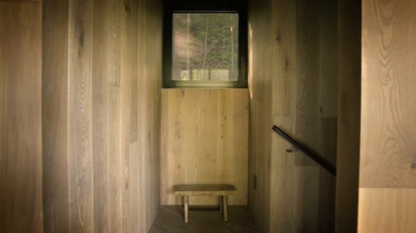 Inside An Architect’s Own Secret Cabin Hidden in the Woods of Canada (House Tour)