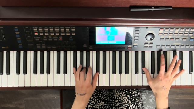 rises the moon by Liana Flores - Easy Piano Tutorial смотреть онлайн