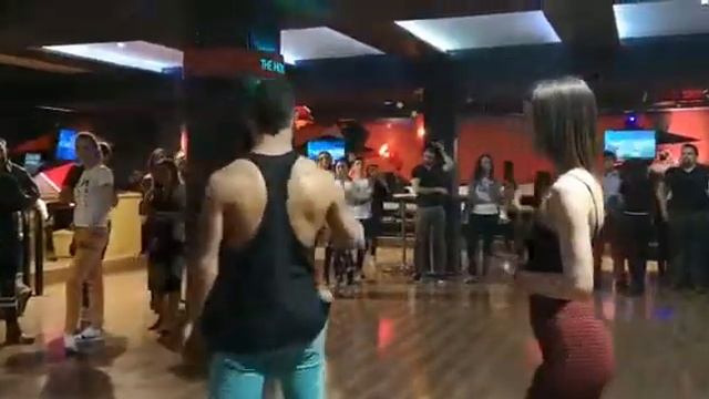 bachata bailando Dance pasos figura смотреть онлайн