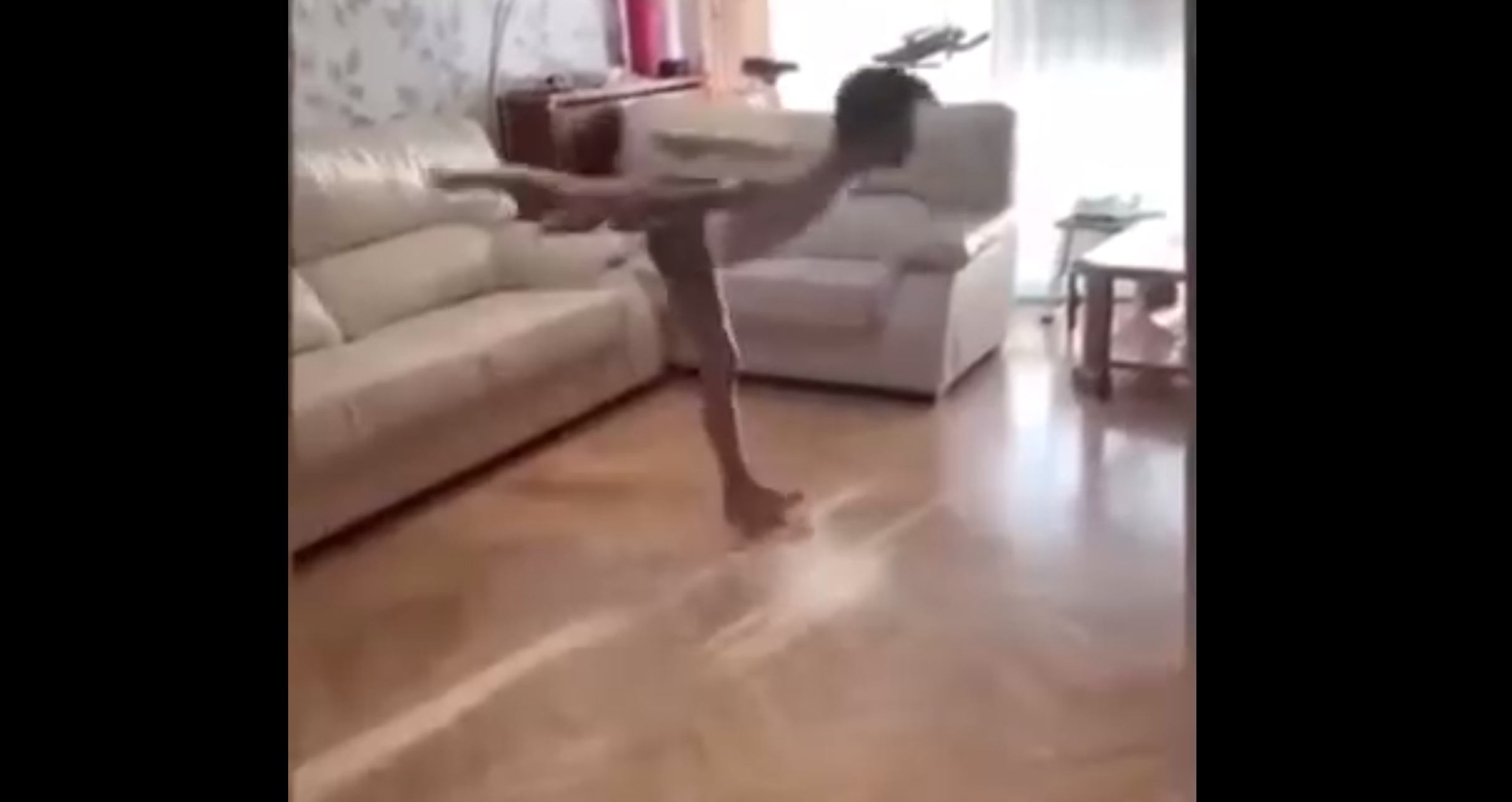 Когда каток закрыт, а тренироваться необходимо смотреть онлайн