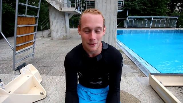 DOUBLE CODY ON DIVING BOARD // SPECIAL TRICKS смотреть онлайн