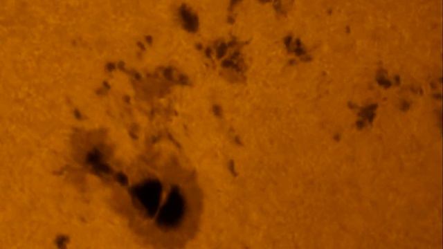 SkyWatcher 120 ED-Taches solaires le 28 septembre 2014 смотреть онлайн
