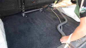 Химчистка салона автомобиля. Как это делают.