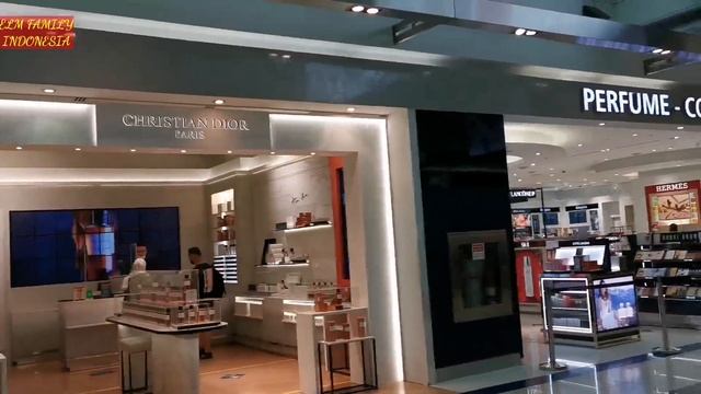 Dubai Airport , Terminal 3 Keberangkatan , Travelling 2021 , Dubai City Tour смотреть онлайн