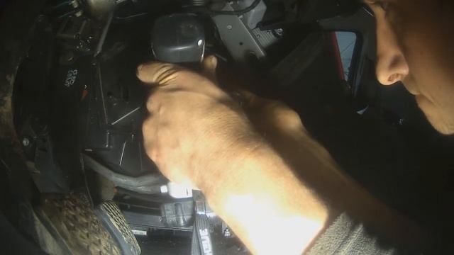 Шевроле Круз ремонт заслонки печки. Своими рукама. смотреть онлайн