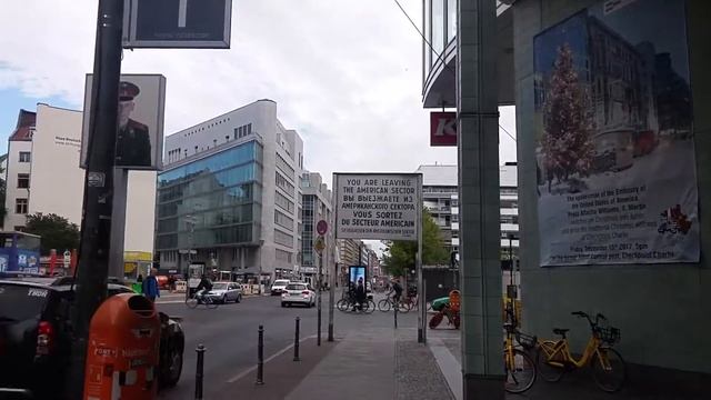 КПП "чарли", бывшая граница в Берлине смотреть онлайн