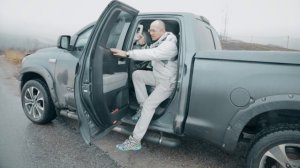 Toyota Tundra Double Cab V8 5,7 381 л.с. Тест Драйв. МОЩЬ...