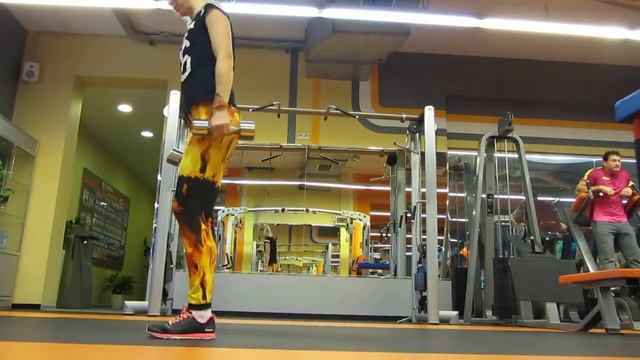 Выпады Кори с гантелями смотреть онлайн